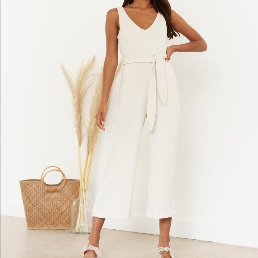 Bianca Open-Back Jumpsuit (L, Ivory)